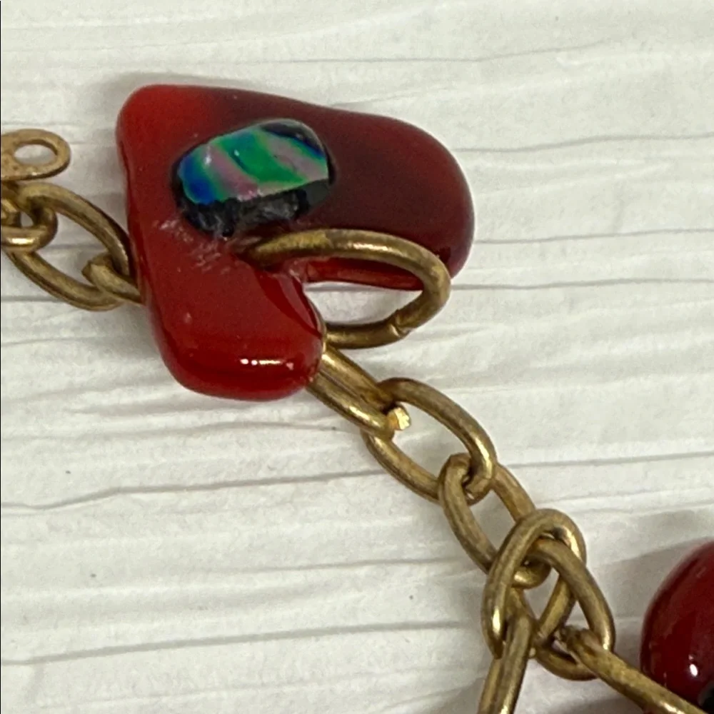 Gorgeous vintage Red glass Heart Charm Bracelet